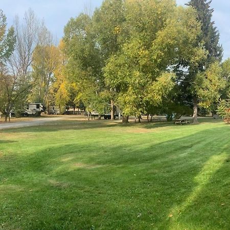 The Idaho Lodge & Rv Park 보너스페리 외부 사진