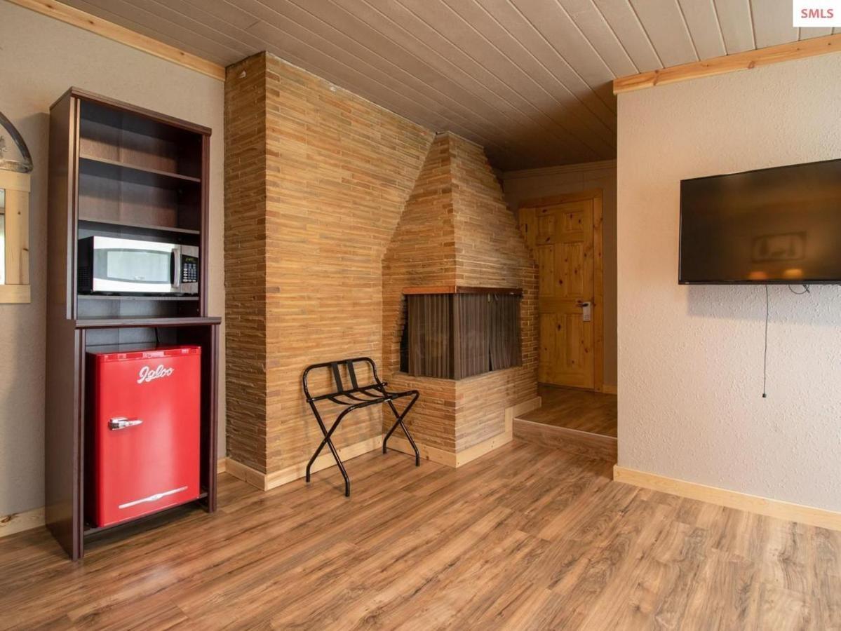 The Idaho Lodge & Rv Park 보너스페리 외부 사진
